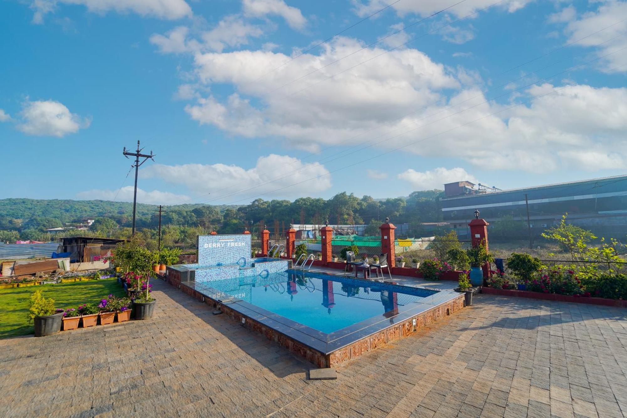 Berry Fresh Stays Mahabaleshwar With Pool Ngoại thất bức ảnh