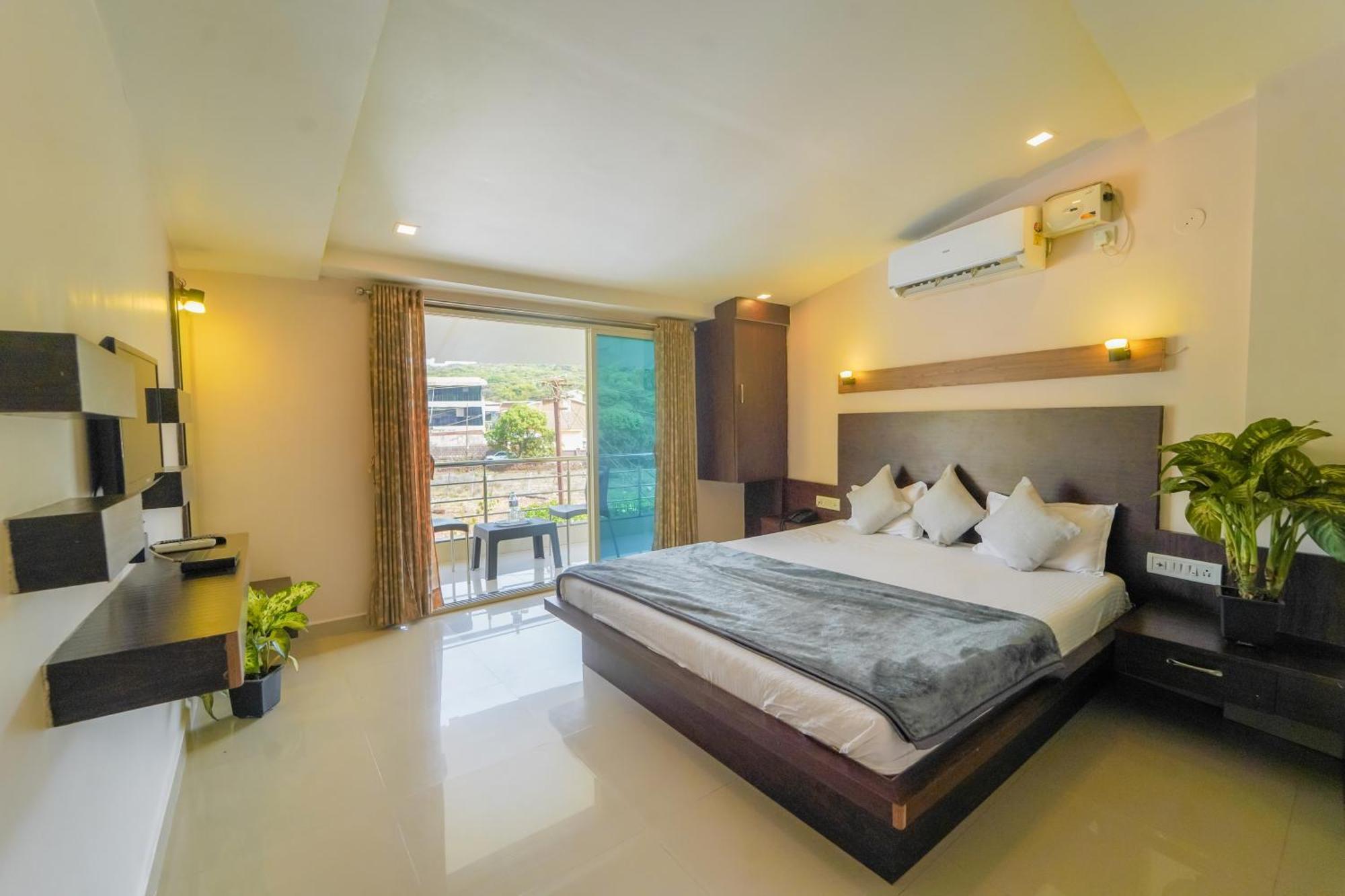 Berry Fresh Stays Mahabaleshwar With Pool Ngoại thất bức ảnh